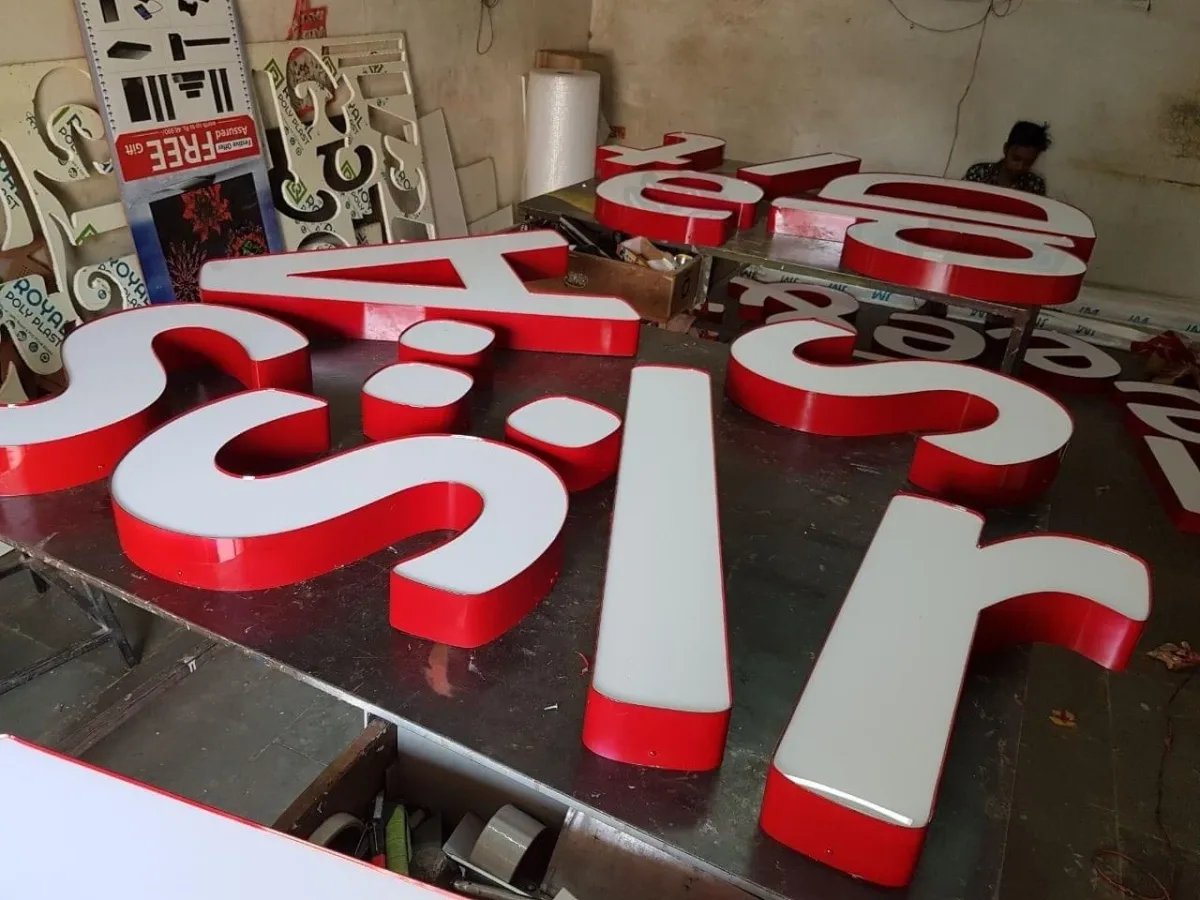 Neon Signboard in Nagpur — Prayas Graphics